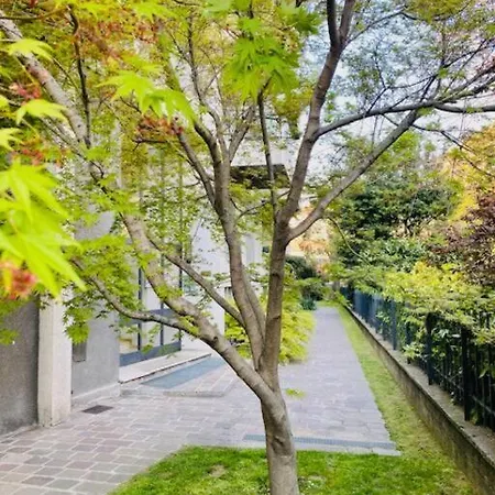 Volta 4 By Solutions * Cernobbio