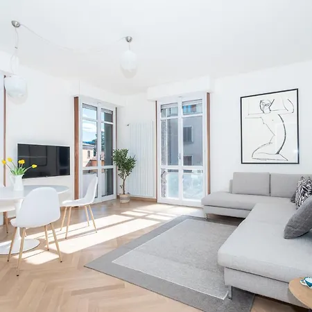 Apartment Volta 4 By Solutions Cernobbio