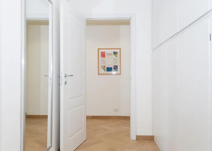 Volta 4 By Solutions * Cernobbio